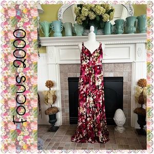 Focus 2000 maxi dress size, L